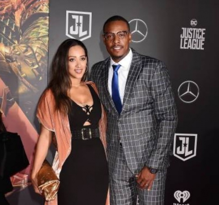 皮尔斯：男士选择伴侣要注重内在美 因为任何脸现在都可以整出来